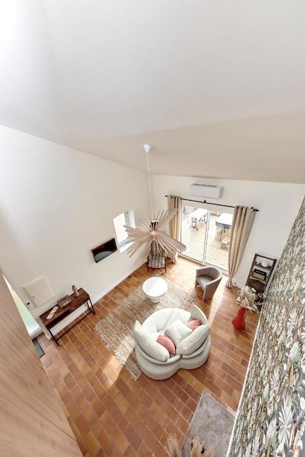 La Suite Chiroubles Bagian luar foto